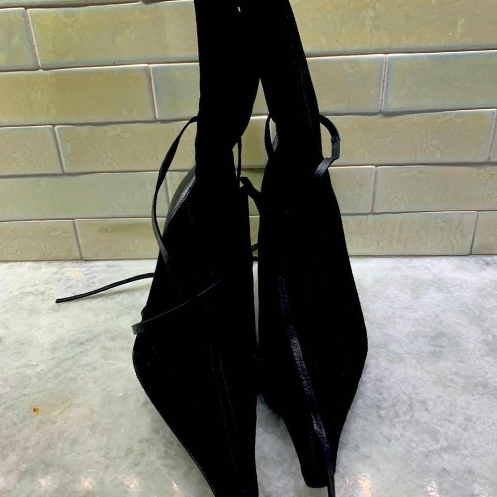 Charles David stiletto suede boots